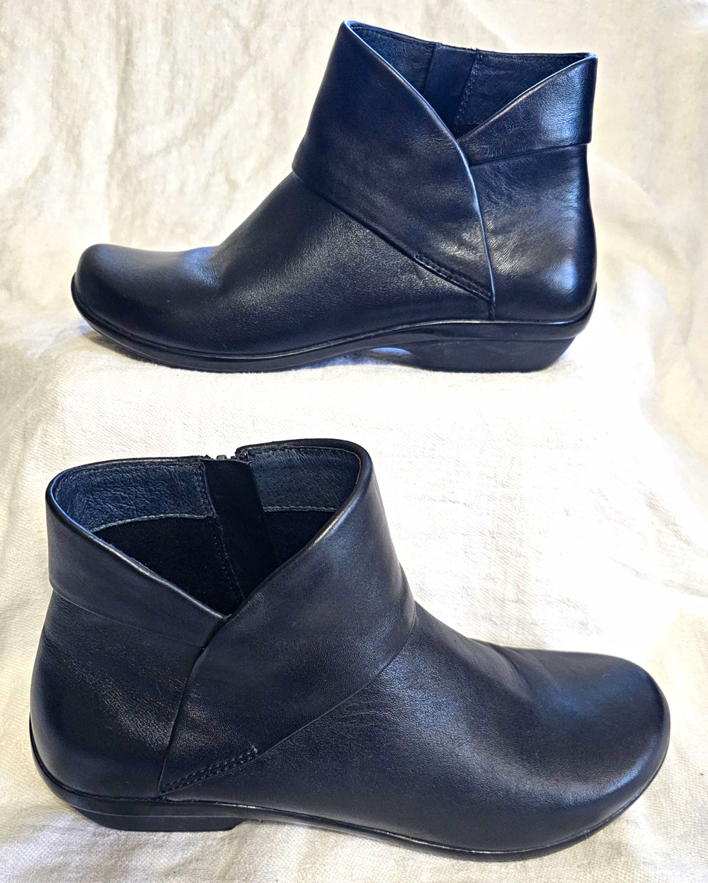Dansko Ona Black Nappa Leather Ankle Boots Zip Comfort Booties Size 37 US 6.5-7